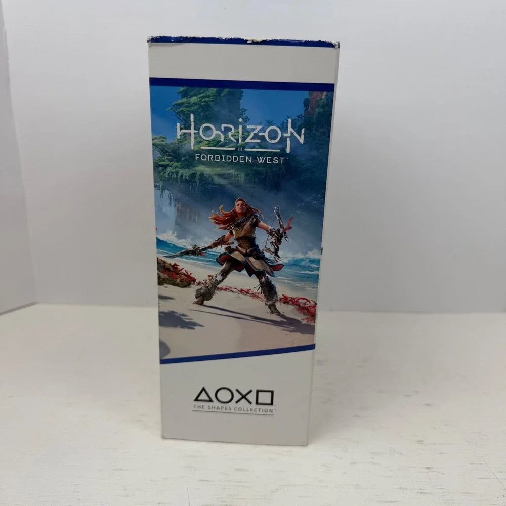 PlayStation Horizon Forbidden West Aloy Deluxe 6